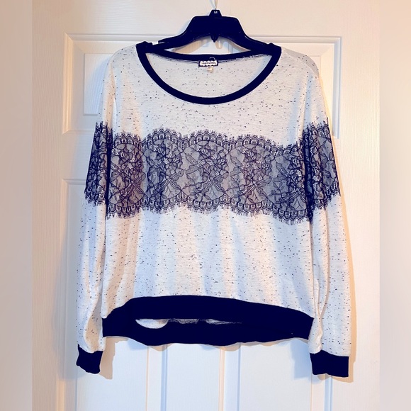 Ladies Eyeshadow Top in White with black splatter & lace Sz x-large - Picture 1 of 10